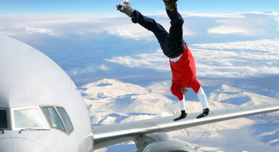 Adrenalina na Krawędzi: Co Napędza Poszukiwaczy Ekstremalnych Przygód?