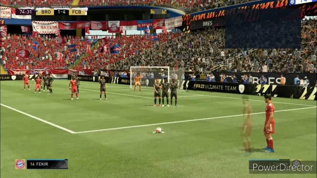 Jak strzelać wolne w FIFA 22 i unikać najczęstszych błędów